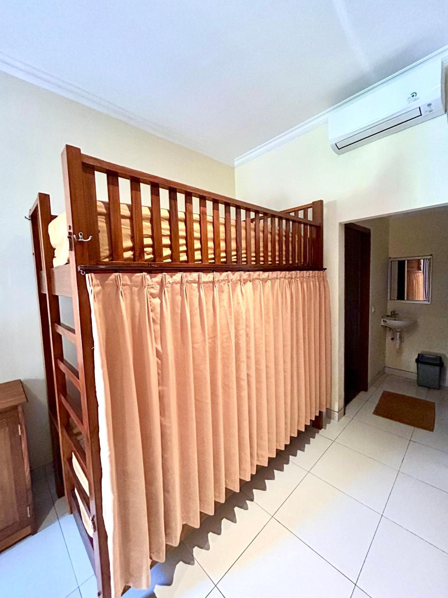 Nusa Garden Homestay Lembongan Buitenkant foto